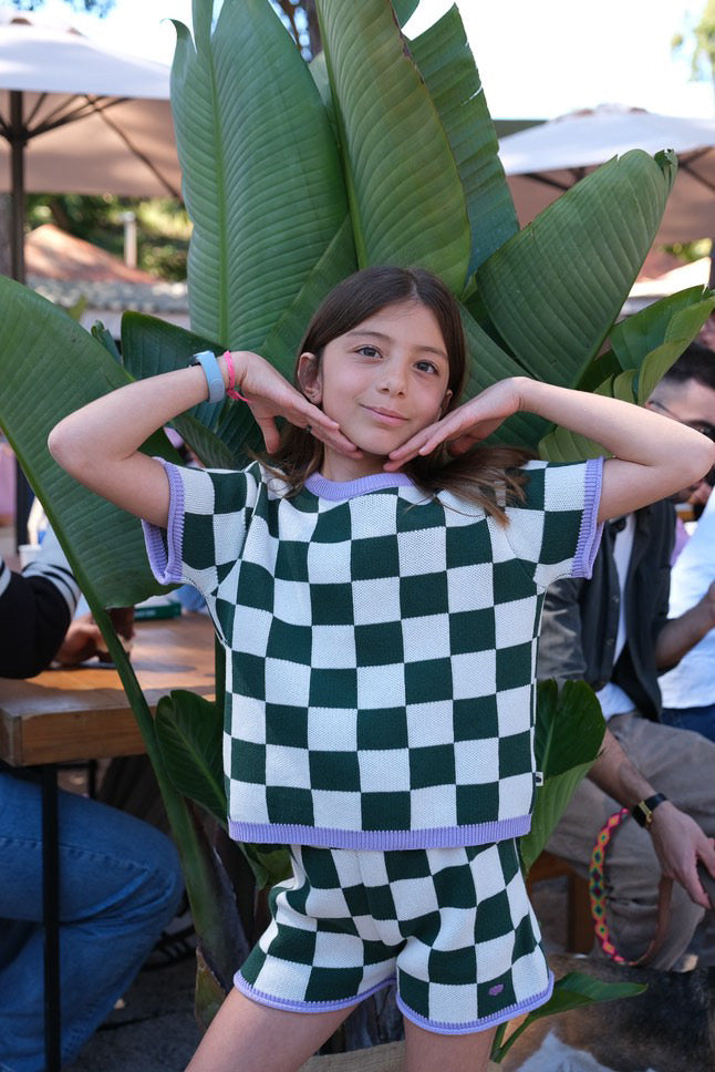 'No buttons, Julia.' knit t-shirt