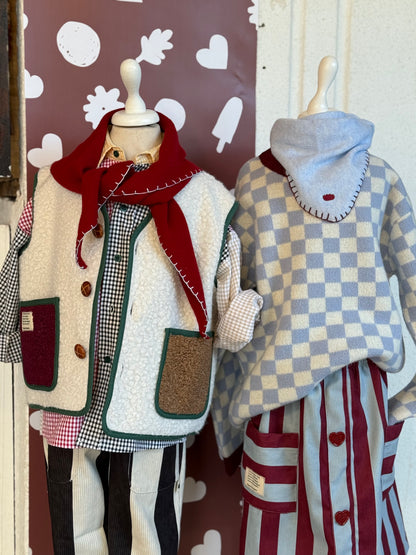 Funny squares knitted sweater in Blueberries and Raspberries